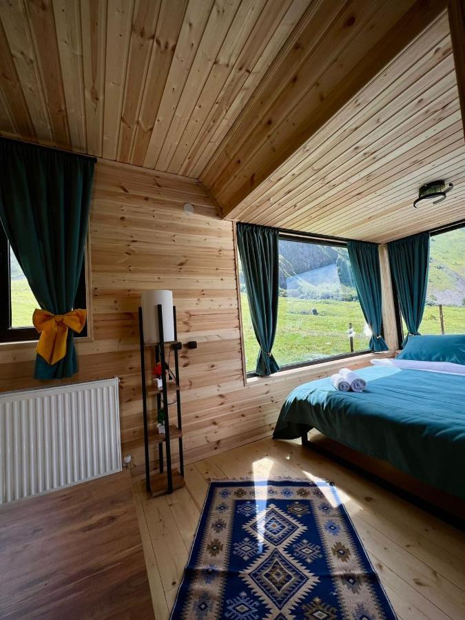 Kazbegi Inn Cottages Luaran gambar