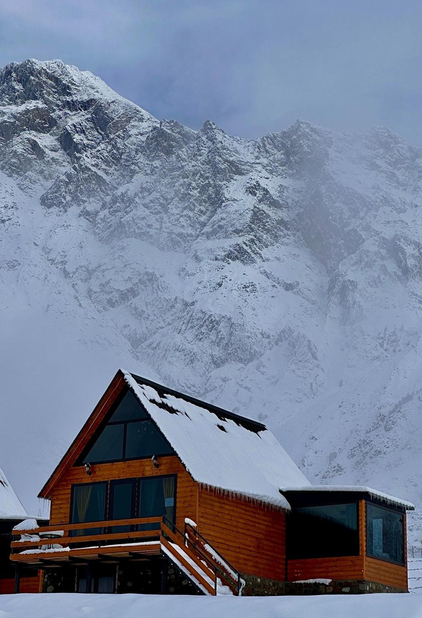 Kazbegi Inn Cottages Luaran gambar