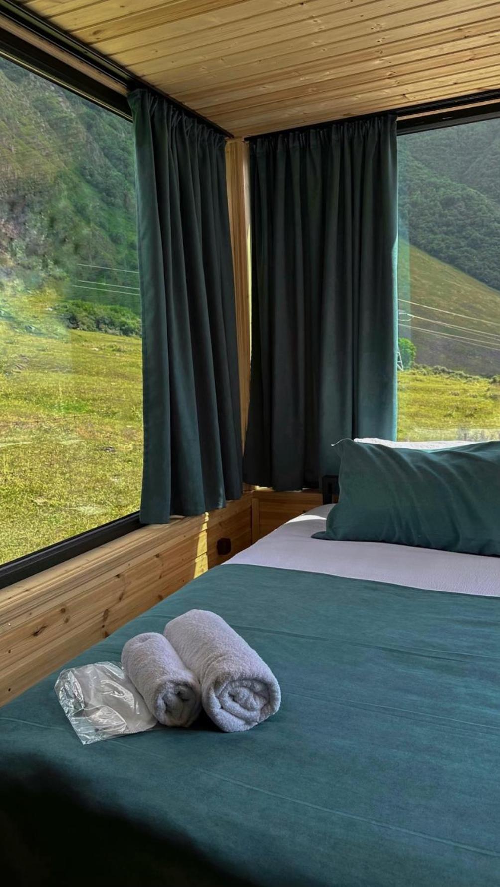 Kazbegi Inn Cottages Luaran gambar