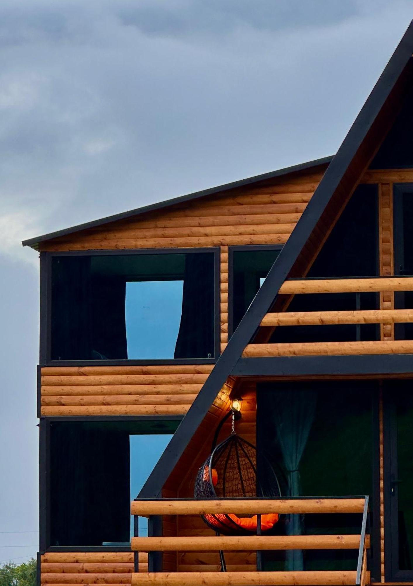 Kazbegi Inn Cottages Luaran gambar