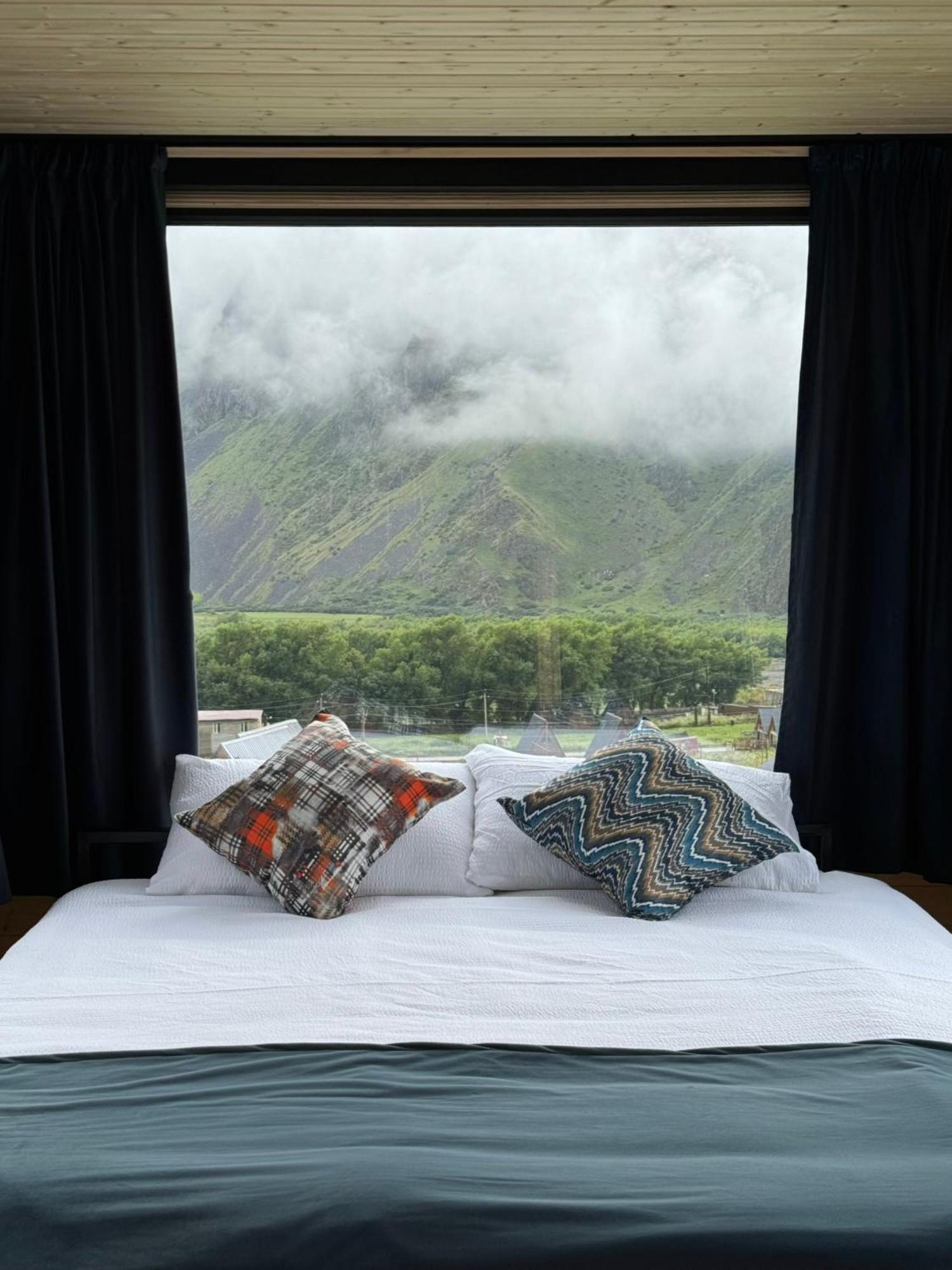 Kazbegi Inn Cottages Luaran gambar