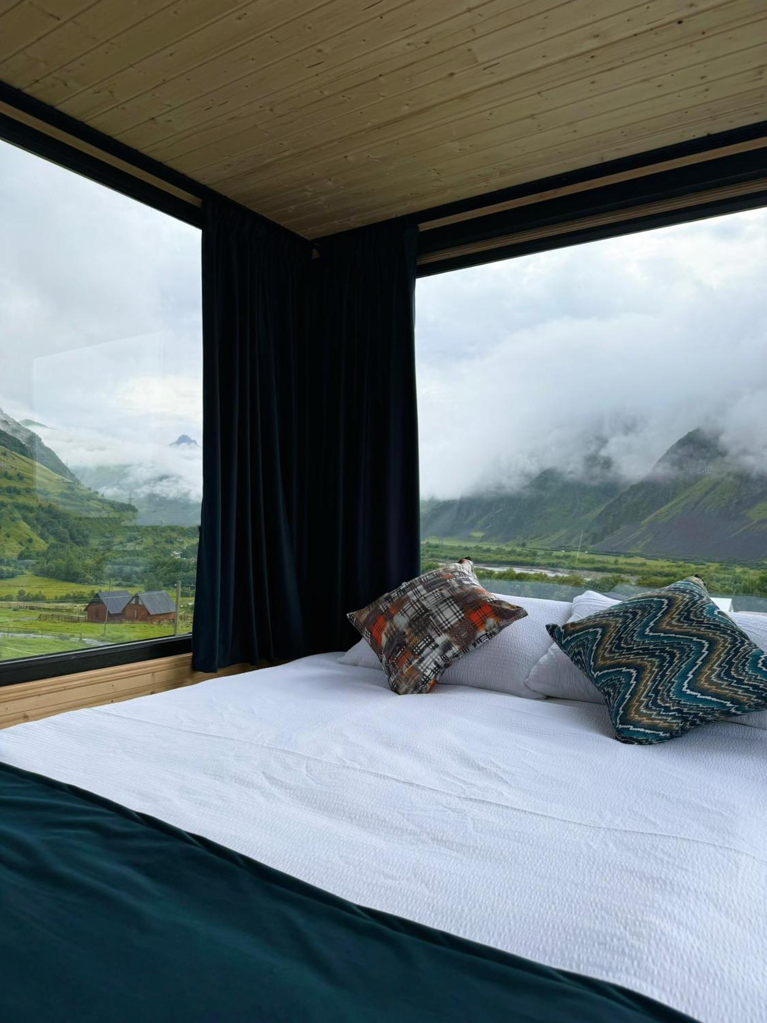 Kazbegi Inn Cottages Luaran gambar