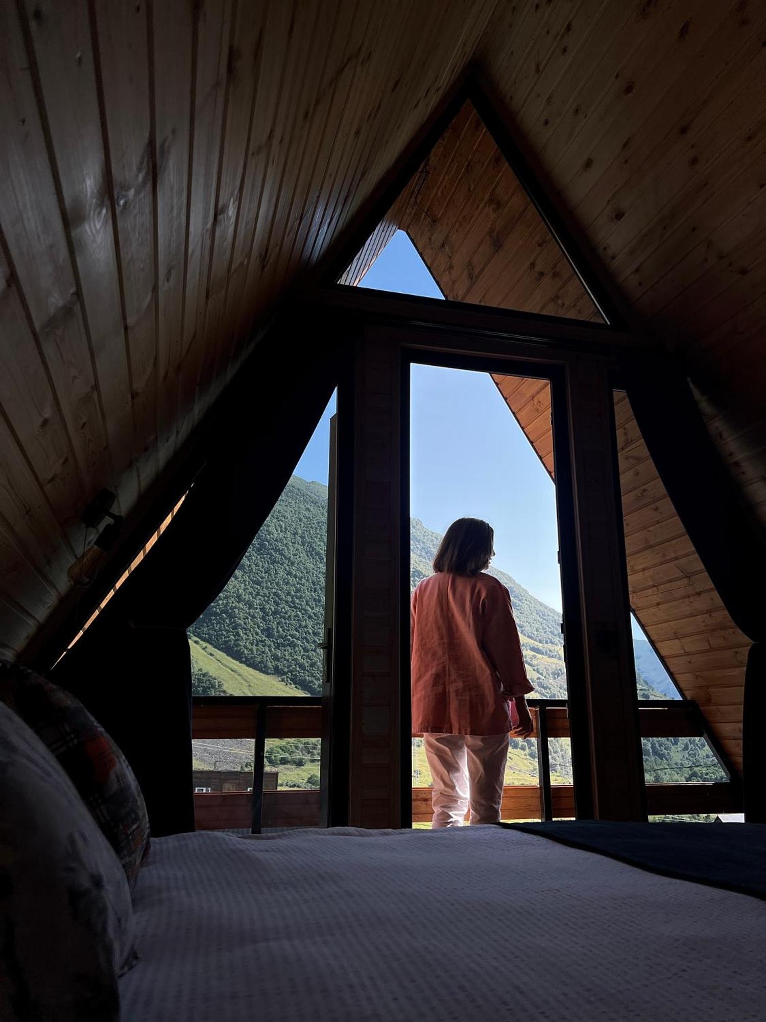 Kazbegi Inn Cottages Luaran gambar