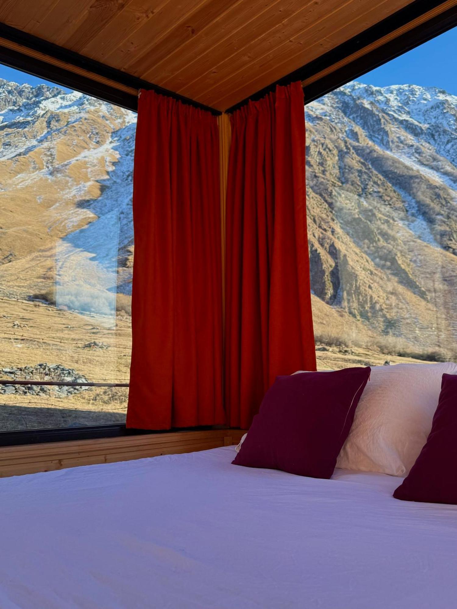 Kazbegi Inn Cottages Luaran gambar