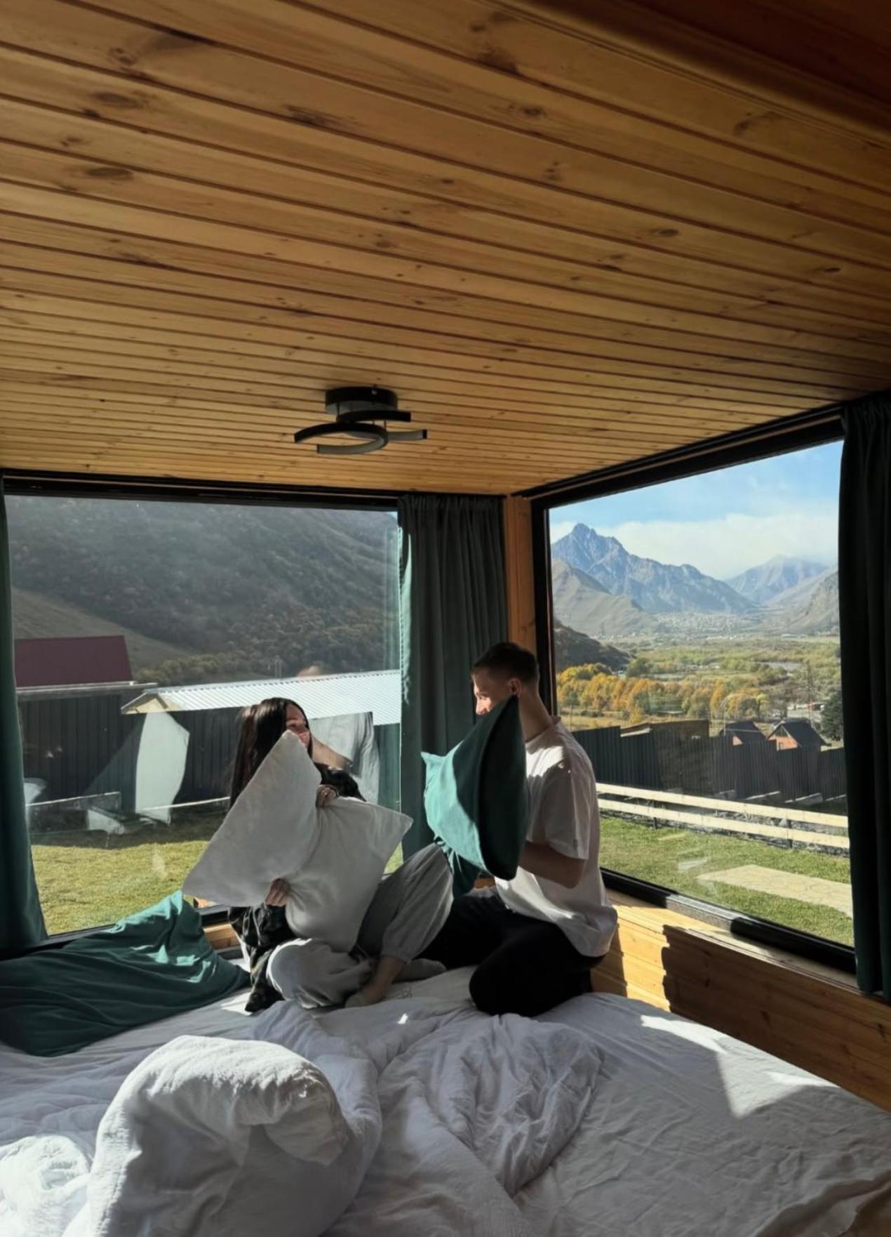Kazbegi Inn Cottages Luaran gambar